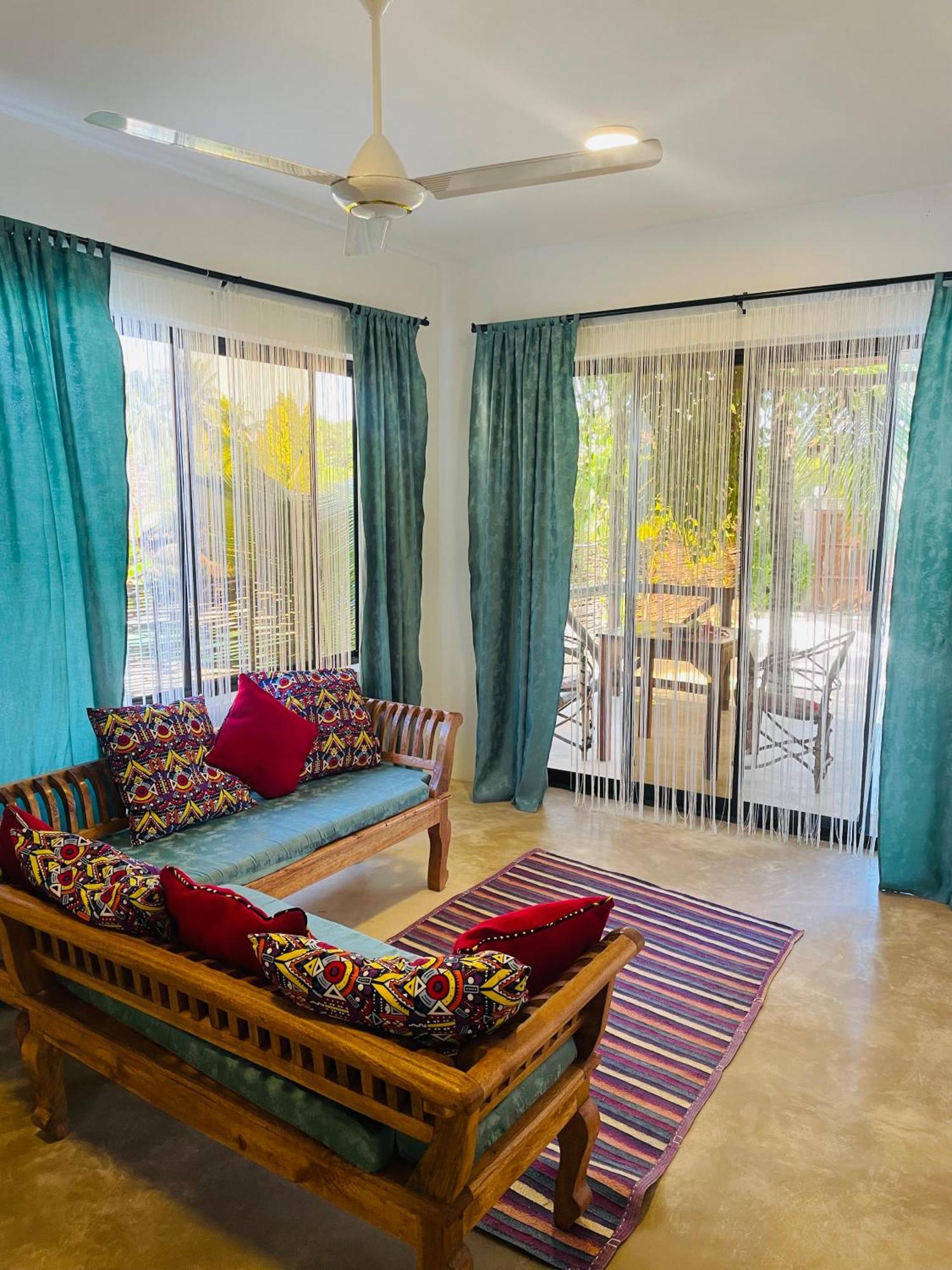 Sand Beach Boutique Apartments Bwejuu Exterior photo